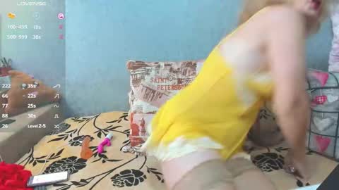 Snapshot of amazing_big_butt chatting on 10/19/25, 06:58 Lissy online show from 10/19/25, 06:58