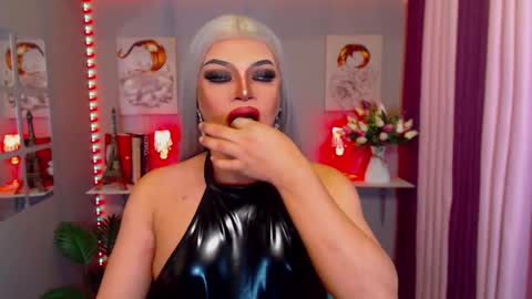 MISS JAZMINE QUEEN OF HELLFIRE online show from 01/07/25, 01:35