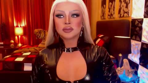 MISS JAZMINE QUEEN OF HELLFIRE online show from 10/21/25, 06:41