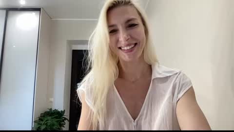 Kelly online show from 07/30/26, 08:46