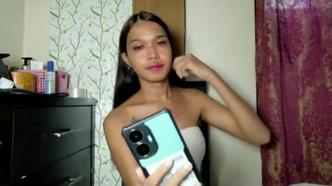 Snapshot of amazingkimcum chatting on 06/12/26, 10:19 amazingkimcum online show from 06/12/26, 10:19