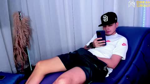 Snapshot of amazingpartys_07 chatting on 10/10/25, 07:35 3some HORNY KIMGOOD GIRL LOOKING TO EXPERIENCE ALL KINDS OF SHOW online show from 10/10/25, 07:35