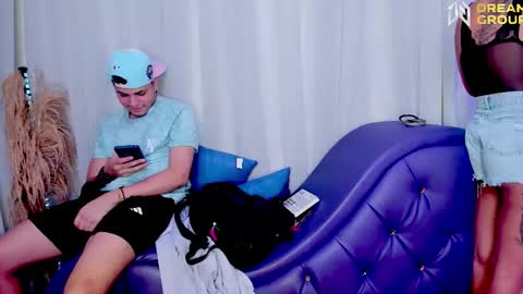 Snapshot of amazingpartys_07 chatting on 10/13/25, 08:31 3some HORNY KIMGOOD GIRL LOOKING TO EXPERIENCE ALL KINDS OF SHOW online show from 10/13/25, 08:31