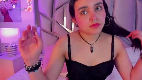   online show from 01/08/25, 07:03