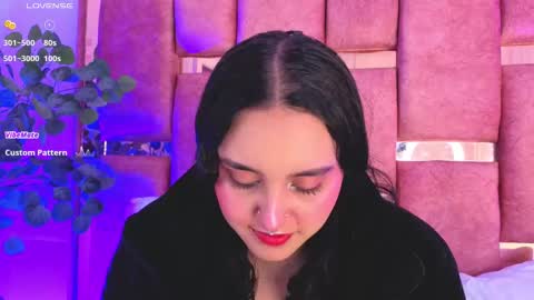   online show from 11/24/25, 07:02