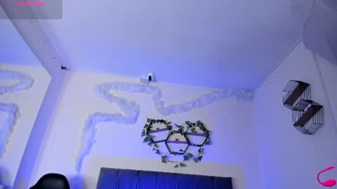ambar_gh1 online show from 06/09/26, 08:31