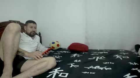 Snapshot of ambar_jacksonn chatting on 11/29/25, 03:31 Ambar Jackson online show from 11/29/25, 03:31