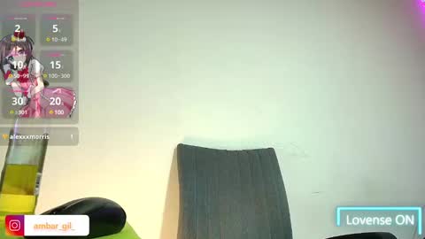 ambargil__ online show from 01/17/25, 09:39