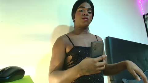ambargil__ online show from 01/25/25, 07:07