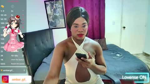 ambargil__ online show from 03/09/25, 07:37