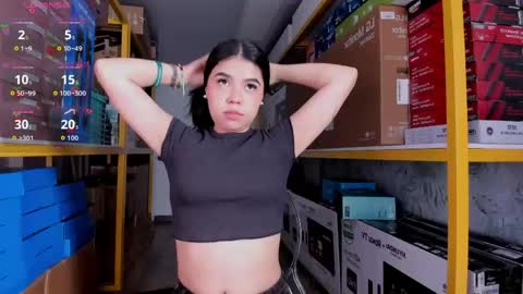 Snapshot of ambarina_ chatting on 05/09/26, 11:48 Ambarina online show from 05/09/26, 11:48