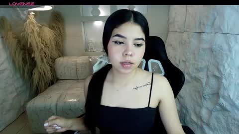 Snapshot of ambarina_r chatting on 10/01/25, 03:12 Ambarina online show from 10/01/25, 03:12