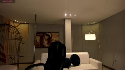 Ambar  online show from 10/09/25, 10:24