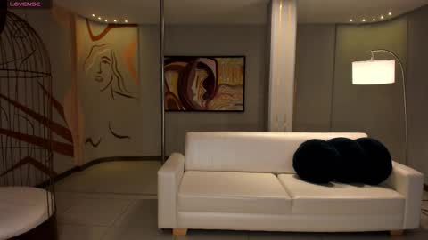 Ambar  online show from 10/11/25, 10:47