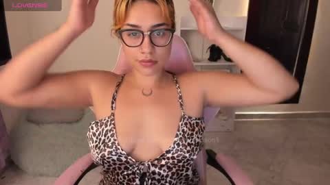 ambarthompson1 online show from 02/10/25, 04:30