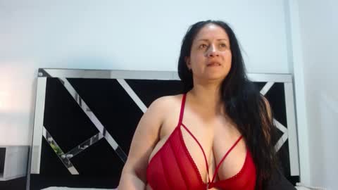   online show from 12/30/24, 02:51