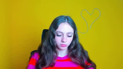 Snapshot of amber__r chatting on 04/01/26, 05:19 Amber online show from 04/01/26, 05:19