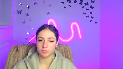 Snapshot of amber__r chatting on 04/11/26, 07:45 Amber online show from 04/11/26, 07:45