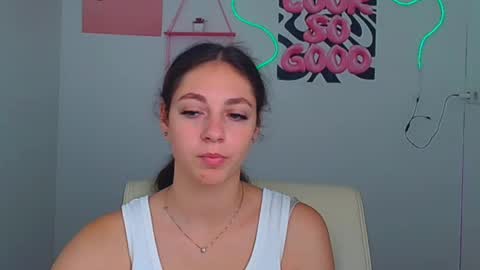 Amber online show from 07/18/26, 05:44