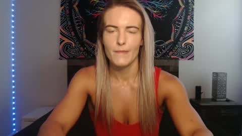 Amber online show from 09/16/25, 01:34