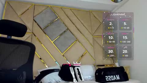 Amber  online show from 10/12/25, 03:44