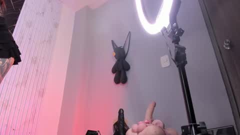 amber_blair online show from 02/24/25, 09:31