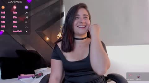 Snapshot of amber_blis chatting on 11/20/25, 01:00 A M B E R online show from 11/20/25, 01:00