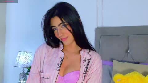 amber_bull online show from 05/23/26, 10:19