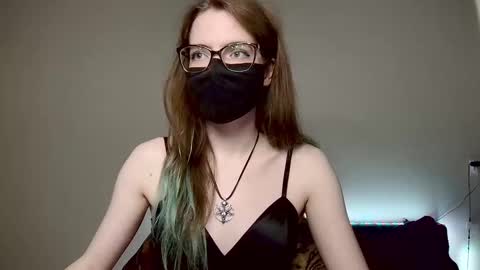 Amber non-nude model online show from 09/15/25, 05:07