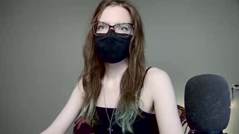 Amber non-nude model online show from 12/03/25, 03:14