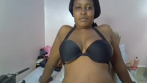 amber_cutie2 online show from 06/23/26, 11:25