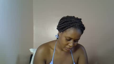 amber_cutie2 online show from 07/07/26, 09:57