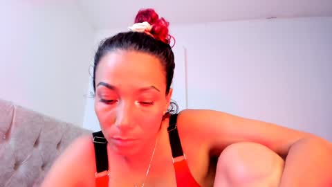 Amber Demons online show from 12/22/24, 06:59