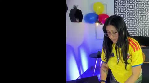 Amber online show from 06/18/26, 05:08