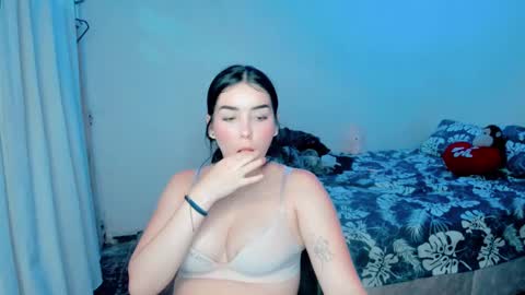 Snapshot of amber_landy1 chatting on 12/03/24, 10:07 amber online show from 12/03/24, 10:07