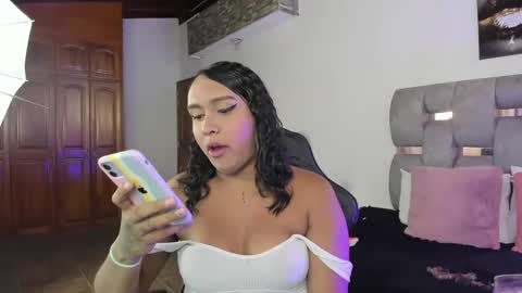 LUISA online show from 02/14/25, 12:19