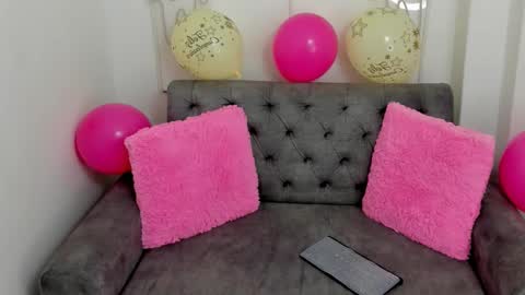 ammber online show from 02/05/25, 12:06