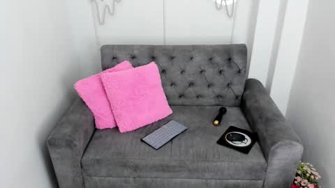 ammber online show from 02/11/25, 12:05