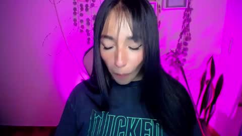 Amber online show from 03/11/25, 03:16