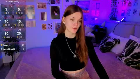 Snapshot of amber_rogerss chatting on 04/29/26, 05:44 Amber online show from 04/29/26, 05:44