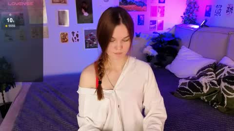 Snapshot of amber_rogerss chatting on 05/06/26, 06:41 Amber online show from 05/06/26, 06:41