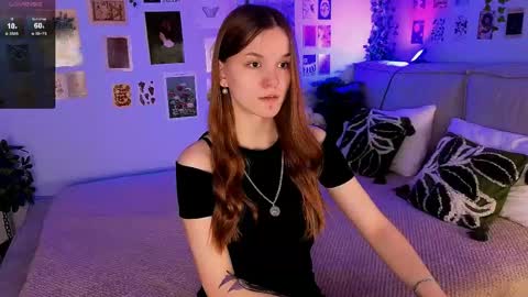 Snapshot of amber_rogerss chatting on 06/03/26, 05:43 Amber online show from 06/03/26, 05:43