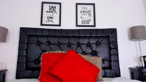 julieta  online show from 11/18/25, 12:20