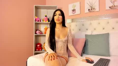 A M B E R  online show from 06/19/26, 04:33