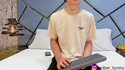 amber y tonny online show from 12/27/24, 11:39
