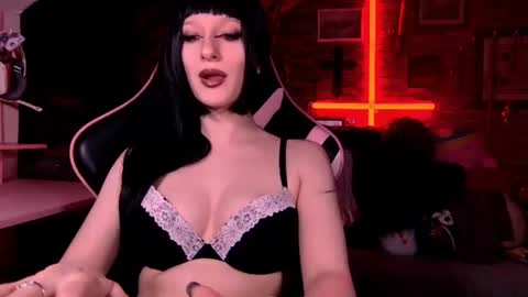 DEMONESS AMBER 666 online show from 06/22/26, 02:35