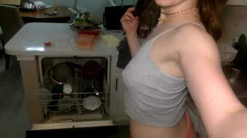 Snapshot of amberbunny1 chatting on 09/19/25, 07:21 Amber 3 online show from 09/19/25, 07:21