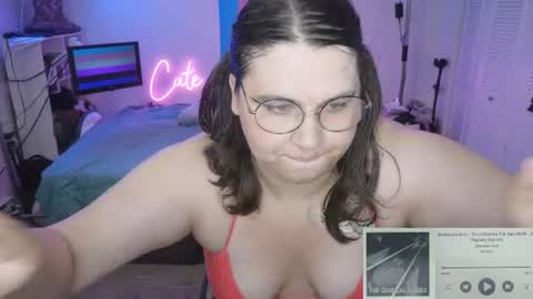 Snapshot of ambercutewheels chatting on 06/17/26, 09:23 Amber Cute Wheels online show from 06/17/26, 09:23