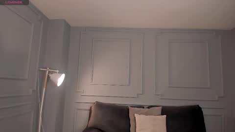 Snapshot of amberfox_1 chatting on 12/03/25, 12:03 Amber Fox online show from 12/03/25, 12:03