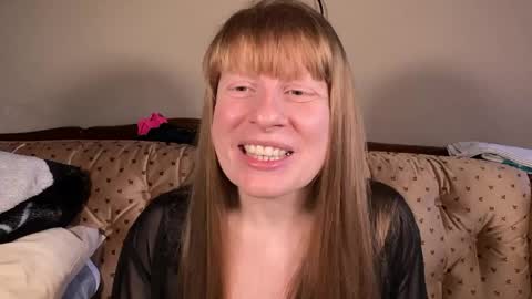 Amberglo Anderson online show from 05/20/26, 03:07